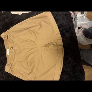 LOFT beige size 00 shorts.